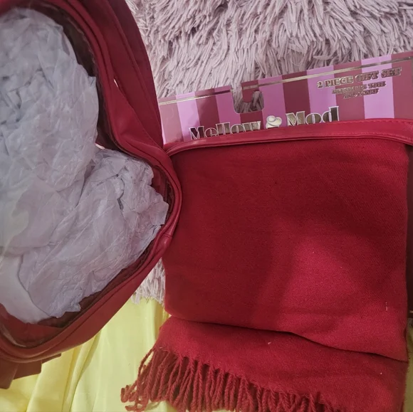 mellow and mod viral valentines set - Picture 2 of 3